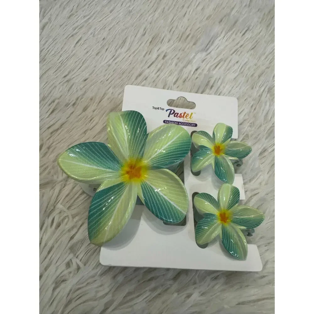 Hawaiian flower green hair clip claw set of 3 one large 2 medium